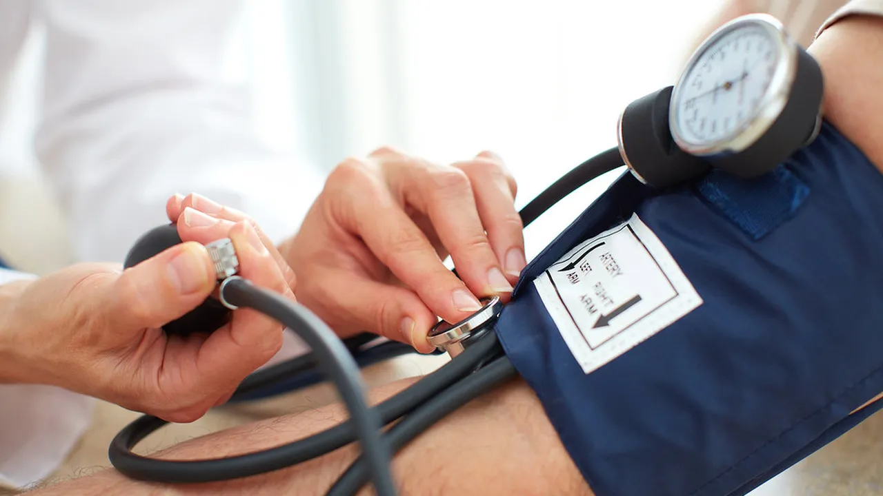 Hypertension : pourquoi le sel n&rsquo;est pas le seul coupable