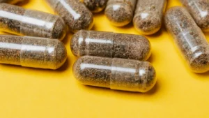 Berbérine : bienfaits, effets secondaires et précautions, ce que dit la science