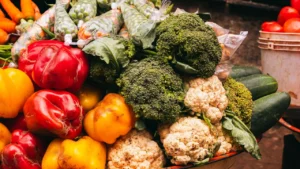 6 vitamines essentielles : comment eviter les carences et optimiser votre sante